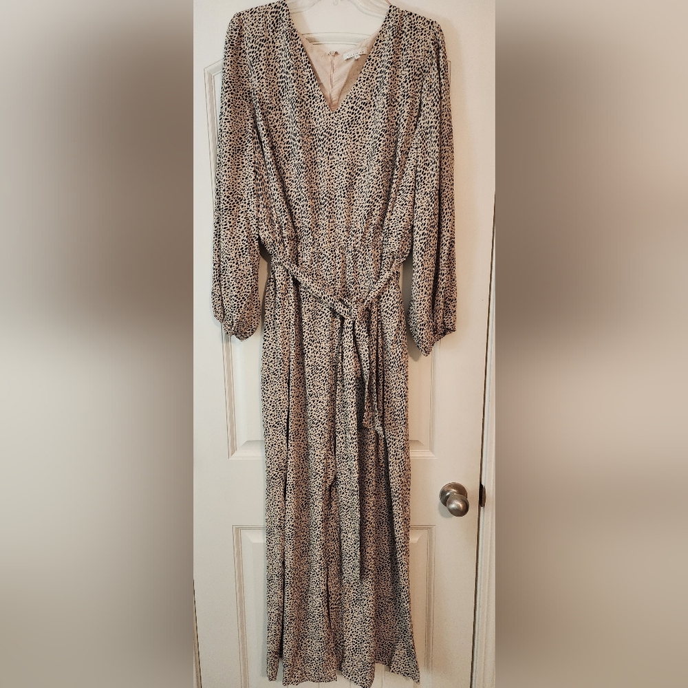 Skies Are Blue 3/4 Sleeve Animal Print Jumpsuit Tan Black Vneck 2X New Zip Back